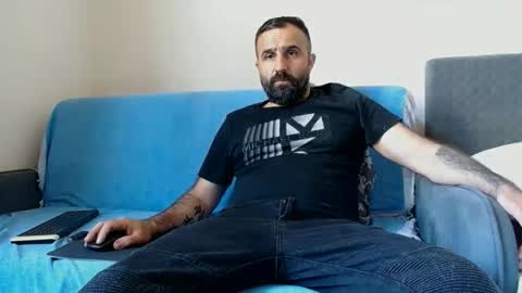 loveivat80 online show from May 3, 1:03 pm