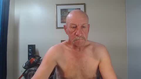 Lovesblackazz online show from December 13, 10:27 pm