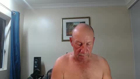 Snapshot of lovesblackazz chatting on December 27, 10:12 am Lovesblackazz online show from December 27, 10:12 am