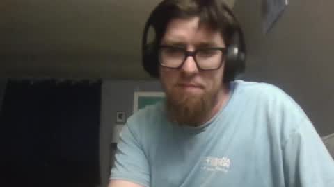 lovethsebigtits9 online show from August 2, 9:51 am