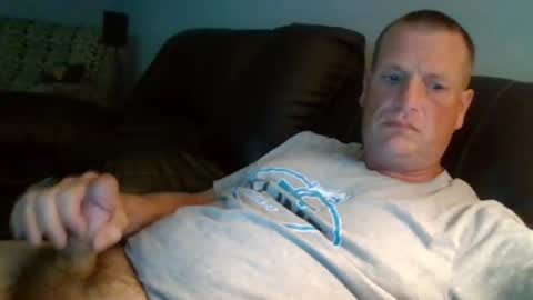 lovetocum37 online show from June 11, 2:53 am