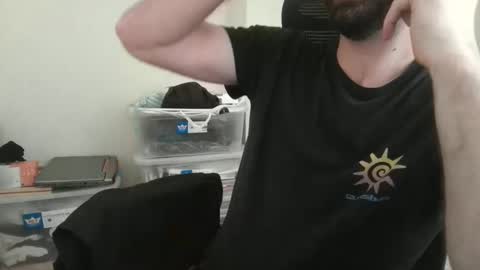 lovetojiz933 online show from December 4, 2:37 pm