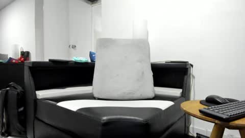 luca_damp online show from July 23, 6:10 am