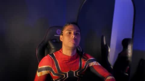   online show from February 10, 2:11 pm