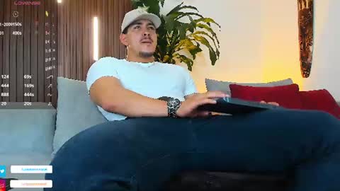 LUCA SANTOS online show from July 27, 3:57 am