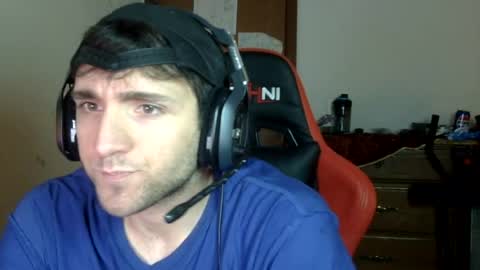 lucasbacon13 online show from July 29, 7:40 am
