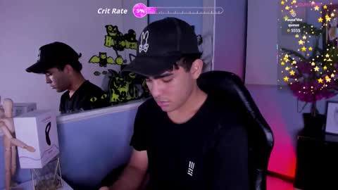 Snapshot of lucascarterr chatting on October 22, 4:16 am lucascarterr online show from October 22, 4:16 am