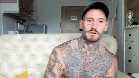Snapshot of lucasexclusive chatting on September 15, 6:59 am lucasexclusive online show from September 15, 6:59 am