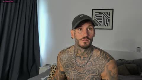 lucasexclusive online show from January 11, 6:39 am