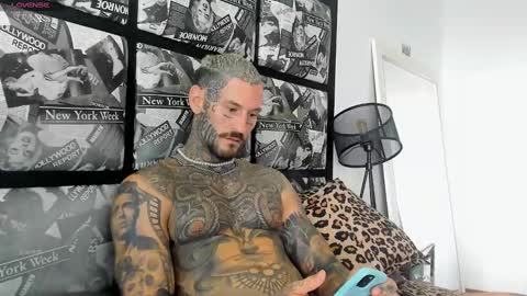 Snapshot of lucasexclusive chatting on February 13, 4:32 am lucasexclusive online show from February 13, 4:32 am