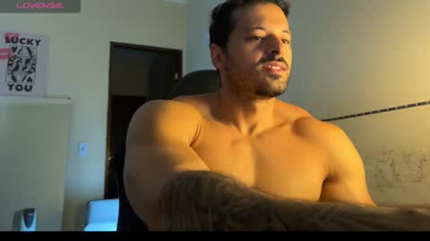 lucasfit24 online show from March 2, 2:46 pm