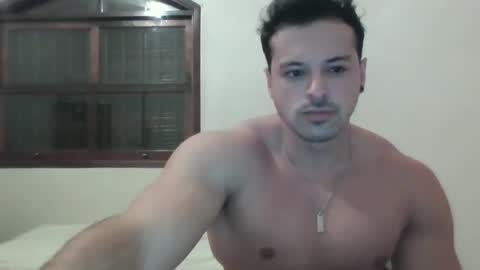 Snapshot of lucasfit24 chatting on January 5, 11:01 pm lucasfit24 online show from January 5, 11:01 pm