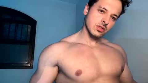 Snapshot of lucasfit24 chatting on February 4, 11:38 pm lucasfit24 online show from February 4, 11:38 pm