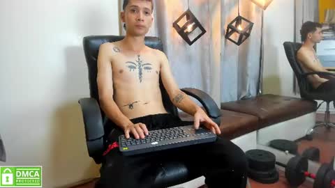 LucassSmith11 online show from July 28, 2:41 am