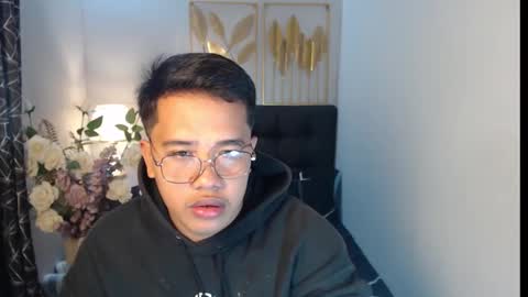 Luciferhotcum online show from February 3, 11:42 am