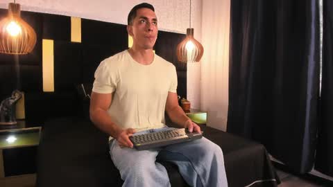 Lucio online show from April 9, 11:38 am