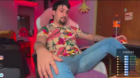 Luca  Lucky    online show from July 9, 8:34 pm