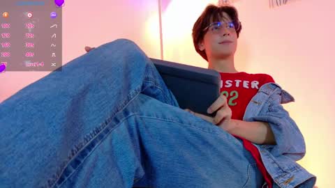 Lui online show from March 23, 2:17 am