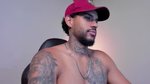 Luigi Vitale online show from February 17, 1:26 am