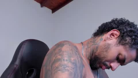 Luigi Vitale online show from March 14, 2:07 am