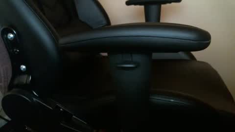 luke7711 online show from December 31, 12:54 am