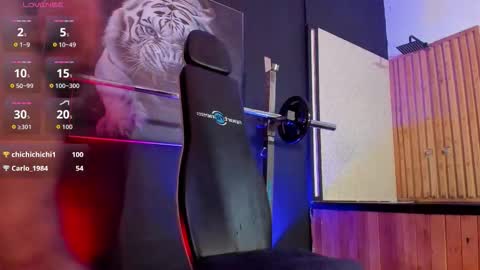 LUKE online show from October 25, 3:03 pm