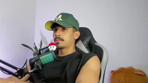 Luke Taylor online show from February 19, 11:39 am