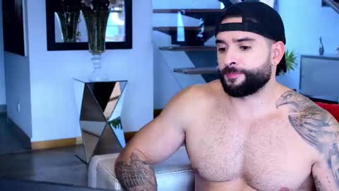 Lukhas f4f online show from November 6, 10:24 pm