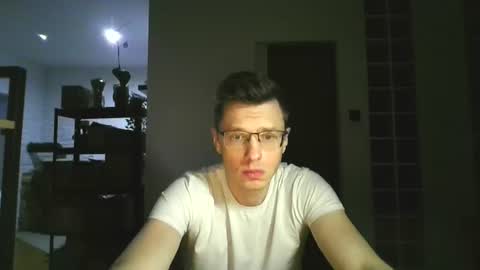 Andrew independent model 2000-0000 CET daily online show from July 26, 10:50 pm