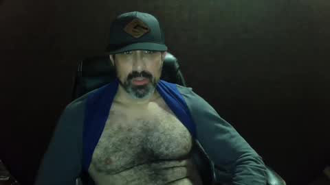lumberjackstud2024 online show from December 21, 4:52 am