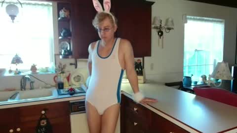 Luv Bunny online show from November 16, 4:53 pm