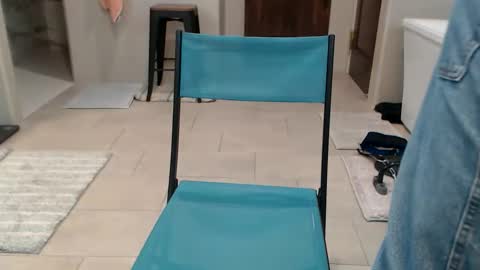 luv_missle online show from March 19, 4:37 am