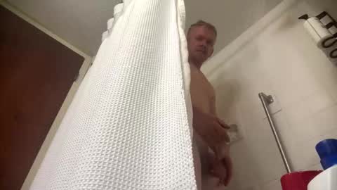 luveatinpussy8 online show from April 14, 11:21 am