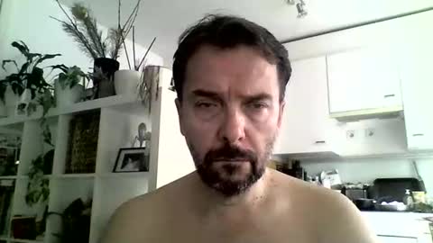 Snapshot of luvly chatting on October 22, 12:42 pm Luvly online show from October 22, 12:42 pm
