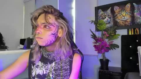 Luxiel 3 online show from November 24, 9:05 pm