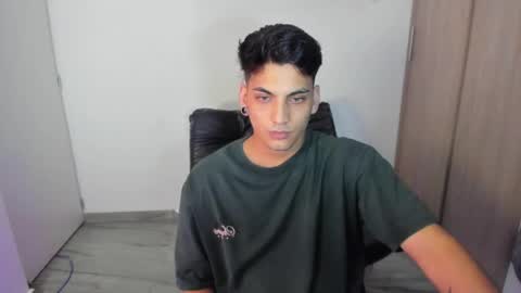 luxrx online show from June 7, 8:38 pm