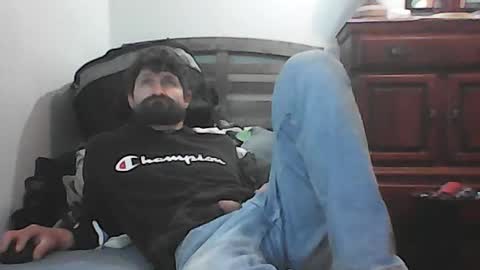 lynnslade online show from May 12, 12:19 am