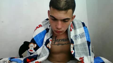 m0ntana777 online show from September 8, 2:16 pm