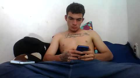 m0ntana777 online show from October 6, 3:55 am