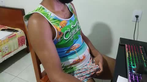 m0ren01995 online show from February 16, 5:00 pm