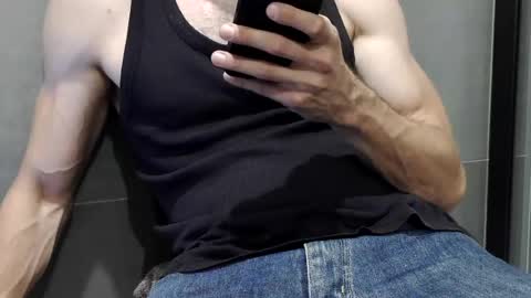 m4dh4tter24 online show from July 28, 1:54 pm