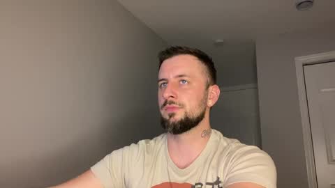m_stephen online show from June 8, 3:07 am