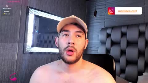 Matt De Luca online show from November 1, 8:13 pm