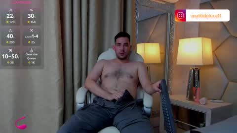 Snapshot of maatt_de_luca chatting on September 23, 6:18 pm Matt De Luca online show from September 23, 6:18 pm