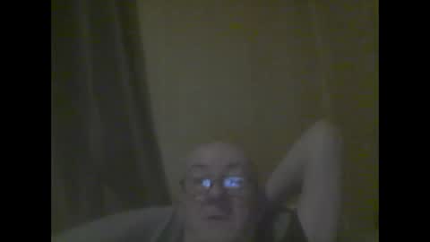 macbewdekan25 online show from December 29, 11:18 am