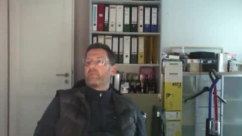 Snapshot of macfly67 chatting on October 27, 3:58 pm macfly67 online show from October 27, 3:58 pm