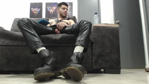 instagram mackdanielsx online show from April 9, 11:33 pm