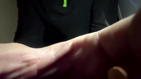 mada12340987 online show from December 5, 6:15 pm