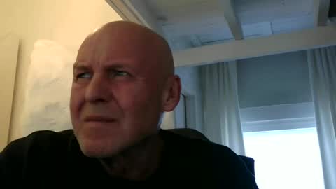 madio1187940 online show from January 11, 2:25 pm