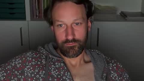 maenu_69 online show from January 10, 11:53 pm